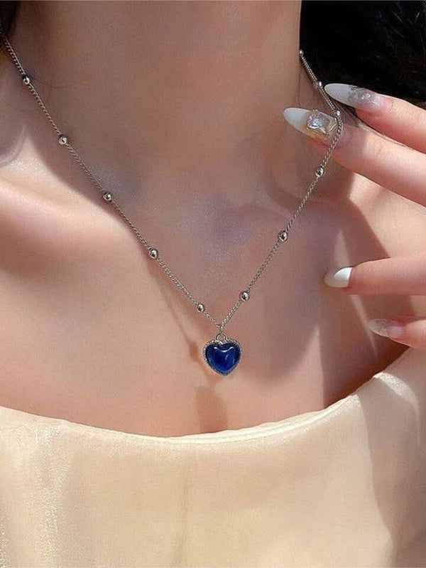 Color Shift Heart Necklace- Reacts to Body Temperature