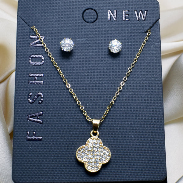 Pristine Elegance: White Stone Van Cleef Necklace Set