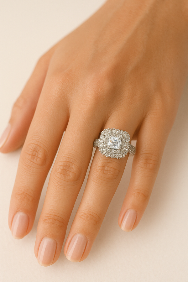 Regal Elegance: Silver Princess Cut Ring