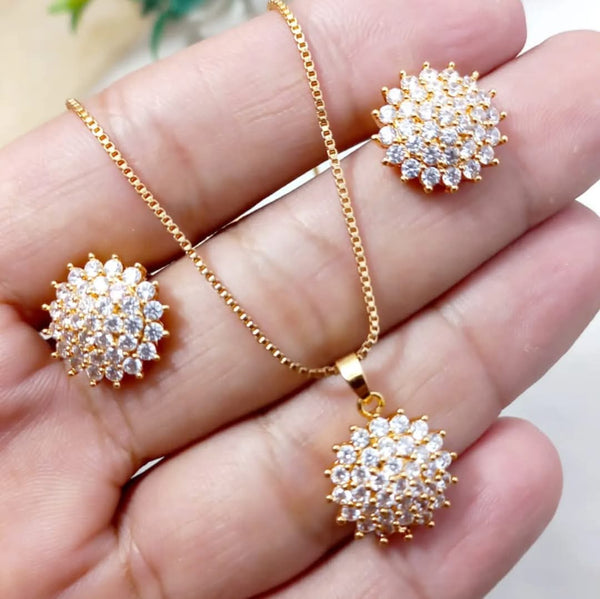 Dazzling Gold-Plated Necklace Set with White Zircon Stones