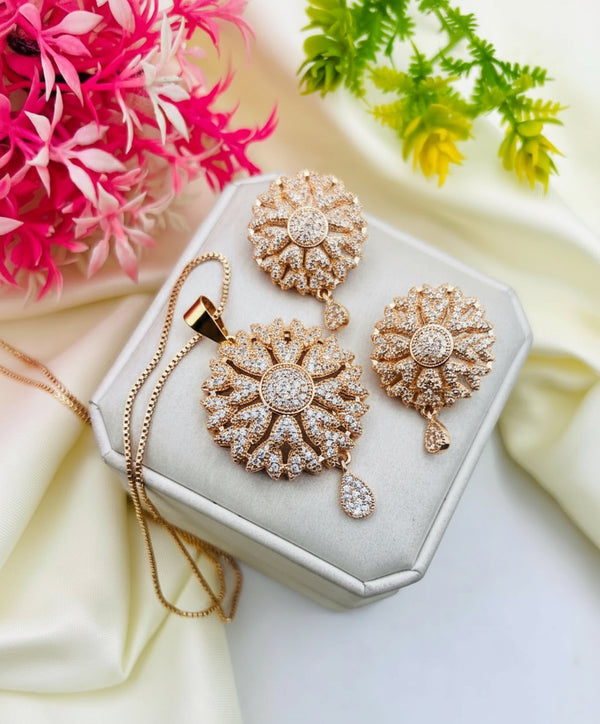 Sparkling Floral Cubic Zirconia Golden Necklace and Earring Set