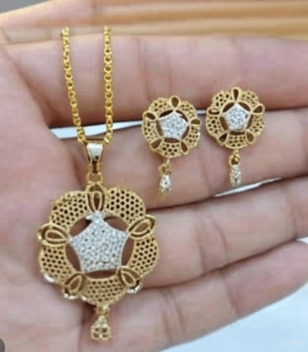 Elegant Gold-Plated Necklace Set