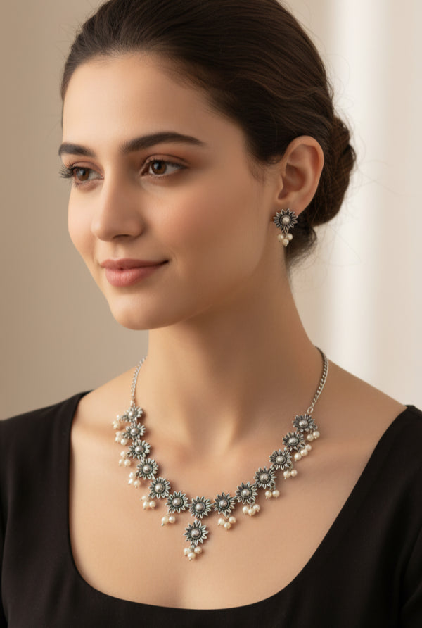 Elegance in Oxidized: Vintage Pearl Necklace Set