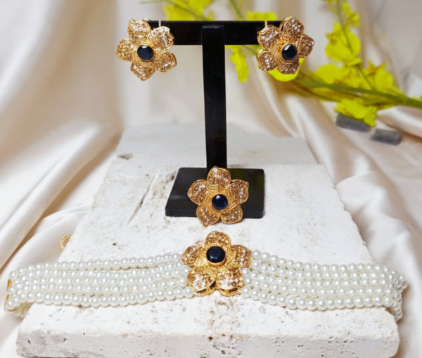 24K Gold Plated Floral Choker and Stud Earrings Set
