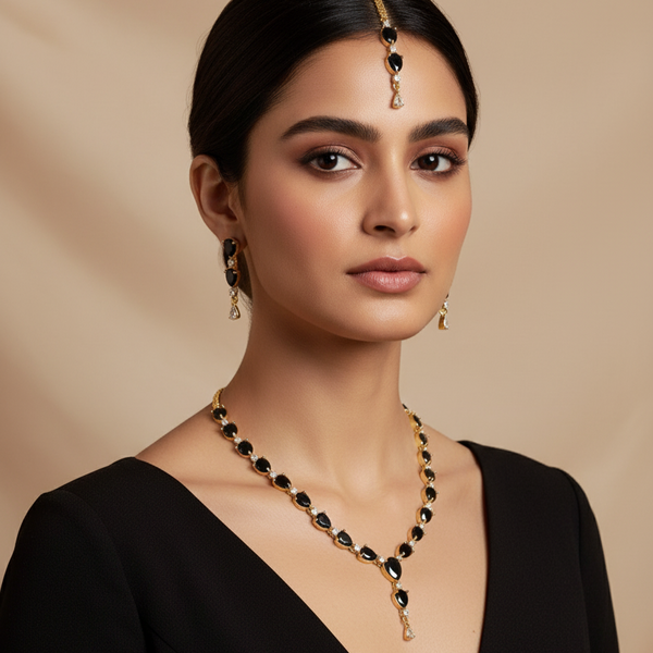 Elegant Black Teardrop Necklace Set