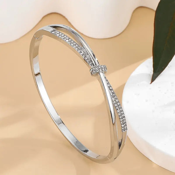 Silver Plated Cubic Zirconia Twisted Bracelet