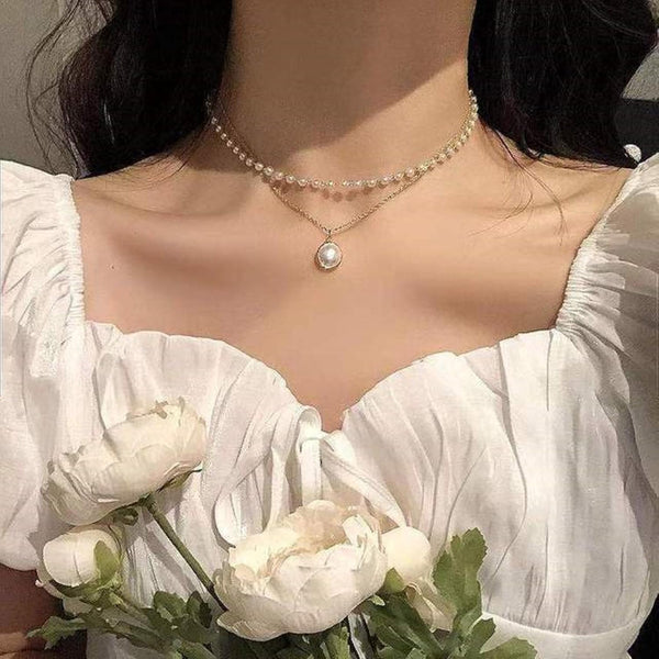 Cute & Classic: Pearl Double Layer Choker