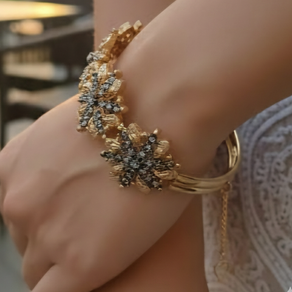 Golden & Black Floral Cluster Bangle