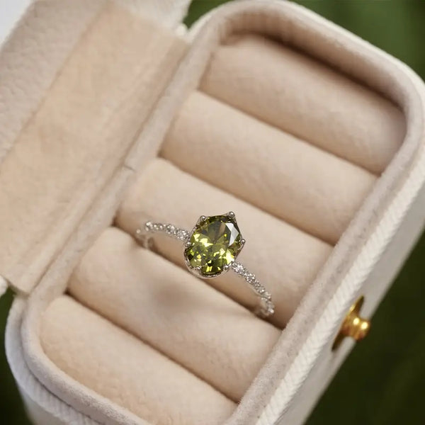French Vintage Olive Green Zirconia Ring