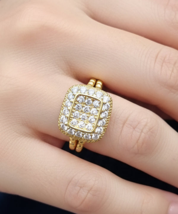 Modern Elegance: Stylish Square Decor Ring