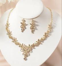 3pcs Earrings & Necklace Set
