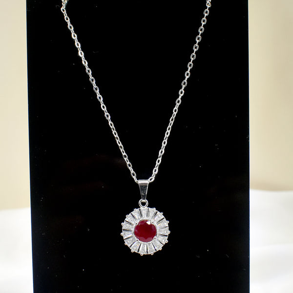 Distinctive Flower Silver Color Necklace