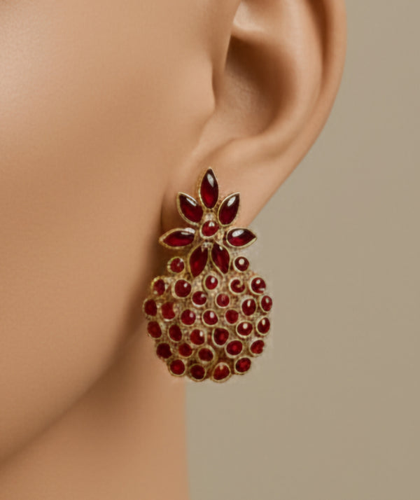 Stunnig Red Pinaleaple Shaped Earrings