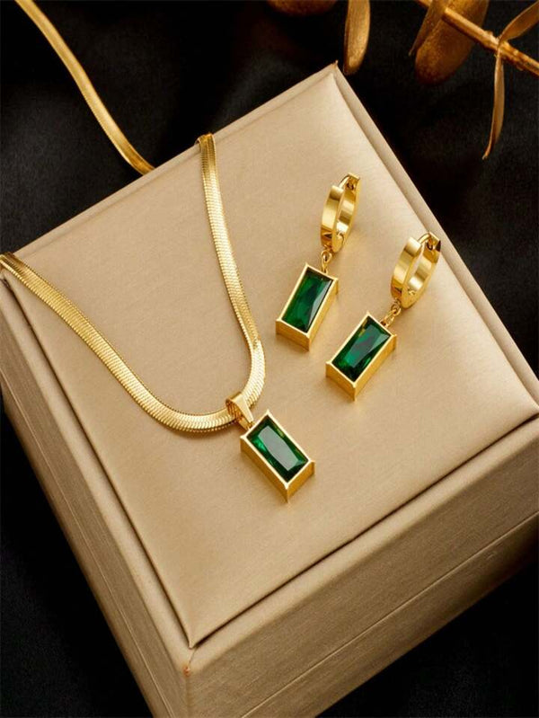 Green Zirconia Set Including French-style Knife Blade Pendant Necklace, Snake Bone Chain & Earrings