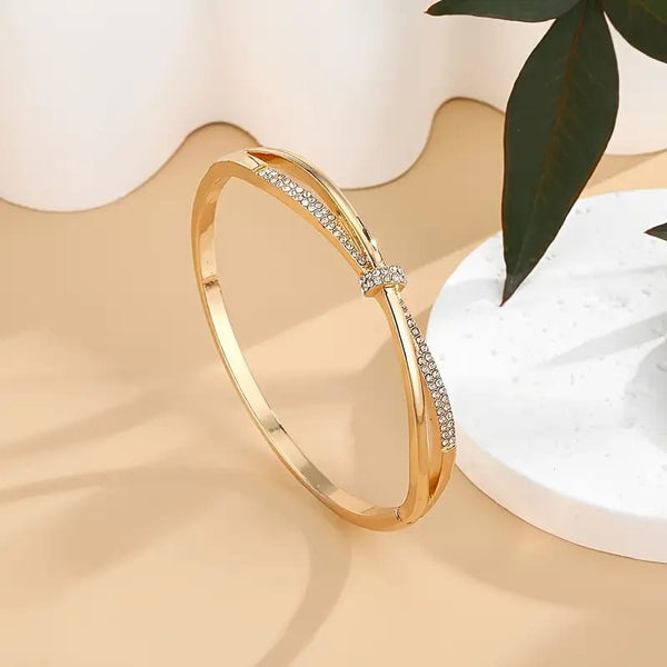 Gold Plated Cubic Zirconia Twisted Bracelet