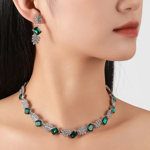 Exquisite Craftsmanship: Our jewelry set features high-quality rhinestones meticulously Green set in an elegant geometric pattern, exuding brilliance and sophistication for a timeless look
